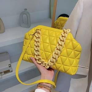 Women Fashion Thick Chain Decoration Rhombus Stitching Design Solid Color